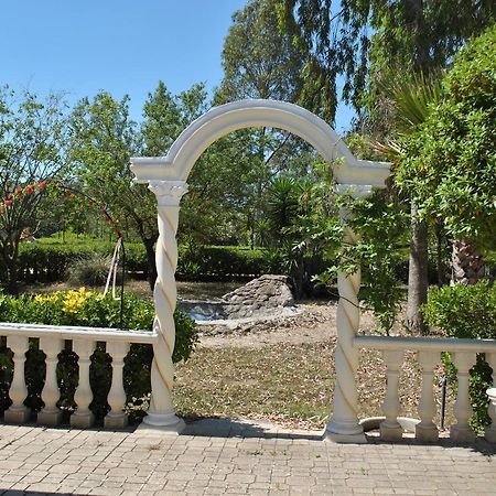B&B Ginevra Pulsano Exteriör bild